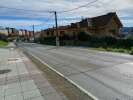 Carretera Avilés -Piedras Blancas, a la altura de el Montán y Obdulia García. Falta paso de peatones